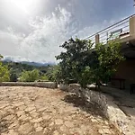πυργοσπιτο χαντζακου * Gytheio