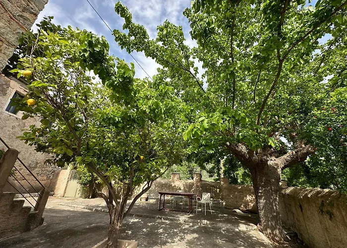 πυργοσπιτο χαντζακου Гитион