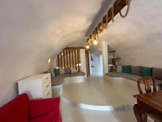 πυργοσπιτο χαντζακου * Гитион